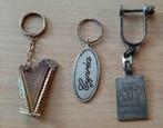 3 porte-clés métalliques : harpe, vip, cyprea années 60, Enlèvement ou Envoi