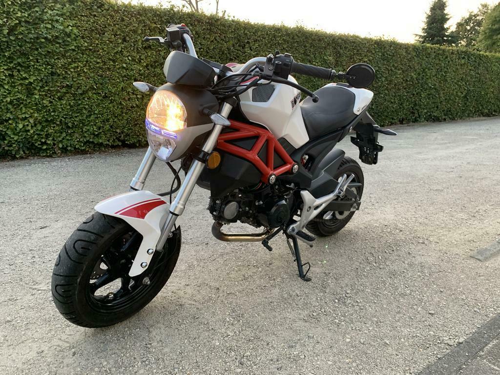 ② Motorfiets 50cc Bombers — Brommers | Overige merken — 2dehands