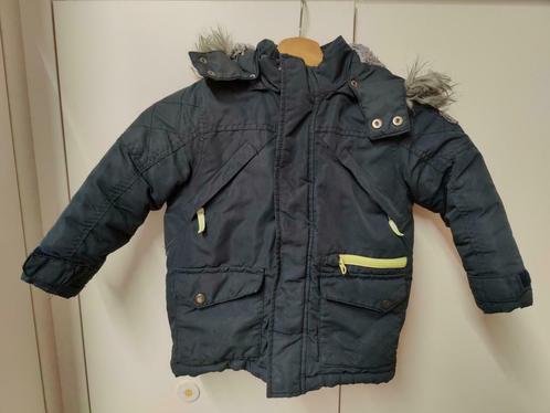 Veste d'hiver bleu foncé Esprit, Enfants & Bébés, Vêtements enfant | Taille 98, Utilisé, Garçon, Manteau, Enlèvement ou Envoi