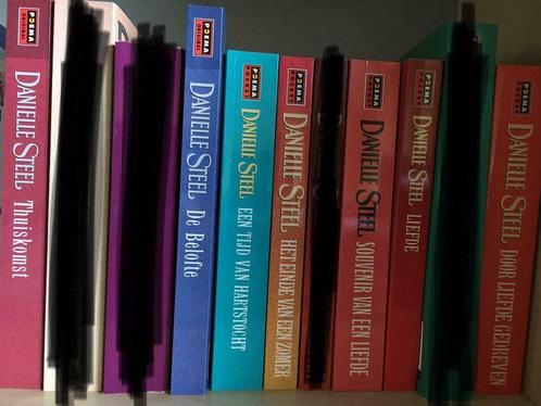 Boeken- Danielle Steel - Nederlandstalig, Livres, Loisirs & Temps libre, Comme neuf, Enlèvement ou Envoi