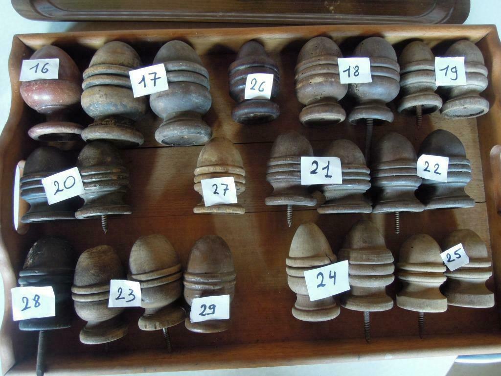 gordijnroede eikels en knoppen en eindsteunen, Enlèvement ou Envoi, Utilisé, Brun