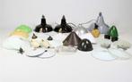 oude lampenkappen in emaille of opaline glas, diverse types, Huis en Inrichting, Lampen | Lampenkappen, Overige kleuren, Gebruikt