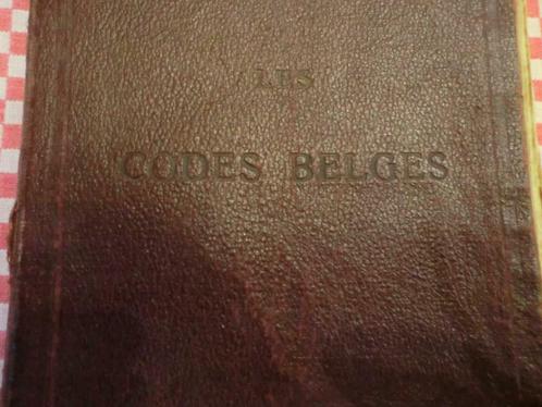 Les Codes Belges, Antiquités & Art, Antiquités | Livres & Manuscrits, Enlèvement