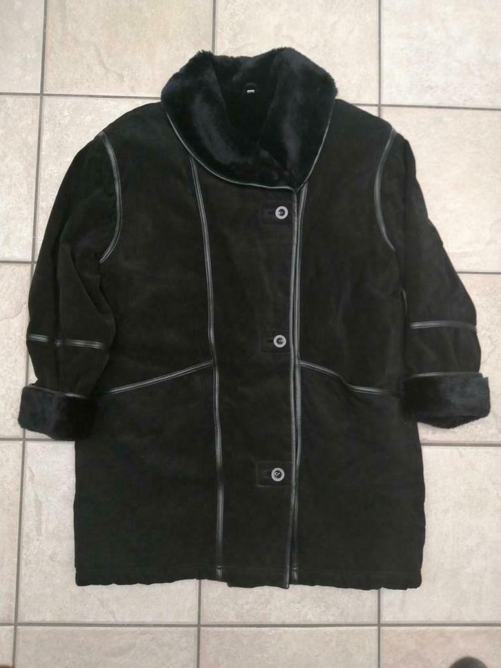 Manteau 3/4 dames en croûte de porc Noir, Vêtements | Femmes, Pulls & Gilets, Porté, Noir, Enlèvement ou Envoi