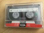 1 K7 audio "Maxell  90'  ", 2 à 25 cassettes audio, Enlèvement ou Envoi, Vierge, Avec boîte de rangement, étagère ou coffret