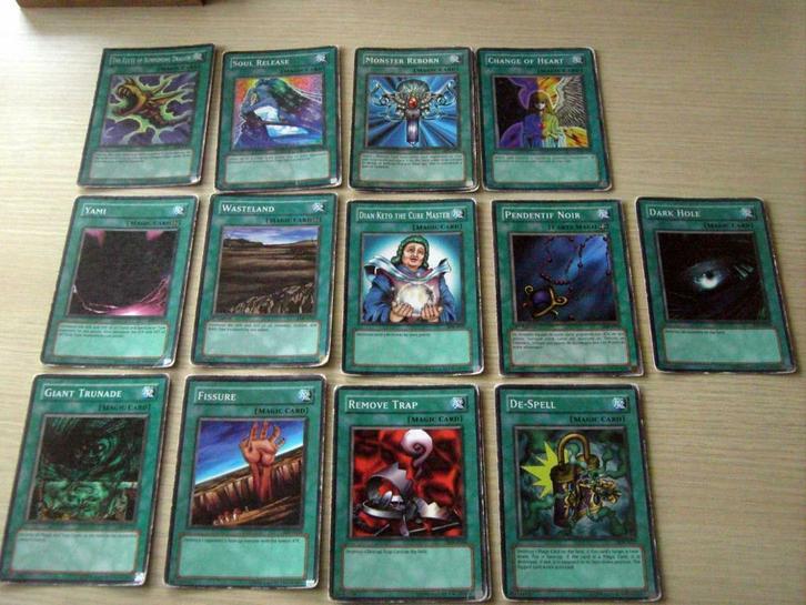 Magic card yu gi oh, Hobby en Vrije tijd, Verzamelkaartspellen | Yu-gi-Oh!, Gebruikt, Meerdere kaarten, Verzenden