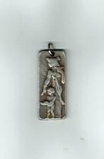 Pendentif couleur argent (Bijou 0014), Enlèvement ou Envoi, Autres représentations, Utilisé, Argent