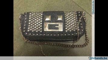 Leuke handtas van Guess! beschikbaar voor biedingen