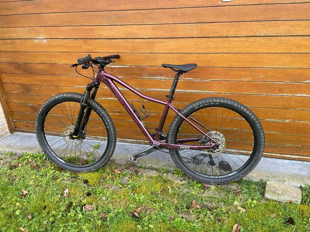 ② Mountainbike dames Scott Contessa size S — Fietsen | Mountainbikes en ATB  — 2dehands