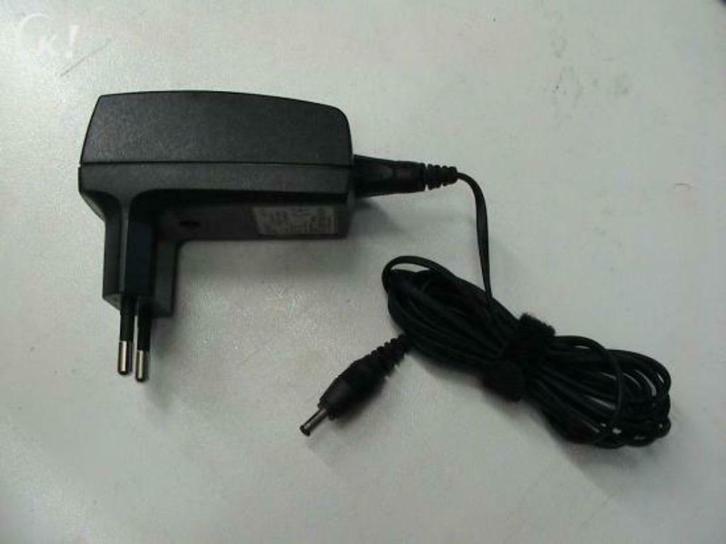 jw0052: ACP-8E Snellader lader charger voor Nokia GSM's, Telecommunicatie, Mobiele telefoons | Telefoon-opladers, Zo goed als nieuw