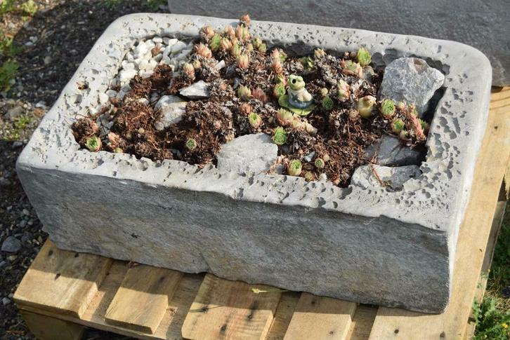 Bac,auge,jardinière en pierre bleue, Jardin & Terrasse, Jardin & Terrasse Autre, Utilisé, Enlèvement