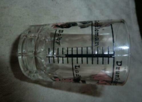 #K bier glas / mini pul " DRUNKARD ~ GENTLEMEN ~ LADY ~ BABY, Verzamelen, Glas en Drinkglazen, Nieuw, Bierglas, Ophalen of Verzenden