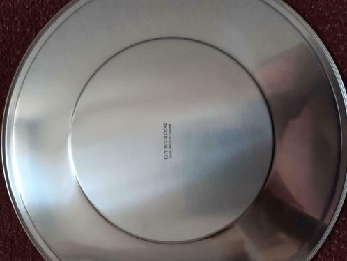 8 onderzetborden Guy Degrenne 18-10 Made in France nieuw, Huis en Inrichting, Keuken | Servies, Zo goed als nieuw, Bord(en), Effen
