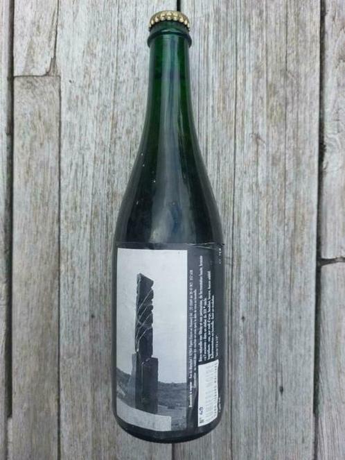 Ancienne bouteille de bière Lumière Noire - pièce unique (no, Collections, Marques de bière, Neuf, Enlèvement ou Envoi