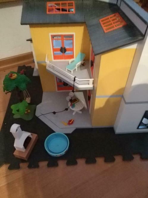 Maison Playmobil entièrement meublée (sans personnage), Kinderen en Baby's, Speelgoed | Playmobil, Zo goed als nieuw, Ophalen