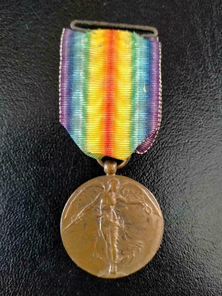 Oude medailles oa WOI, Verzamelen, Militaria | Algemeen, Landmacht, Lintje, Medaille of Wings, Verzenden