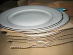 "MAGVAN" Vintage set van 6 platte porceleinen borden, wit, Antiek en Kunst, Antiek | Servies los, Ophalen of Verzenden