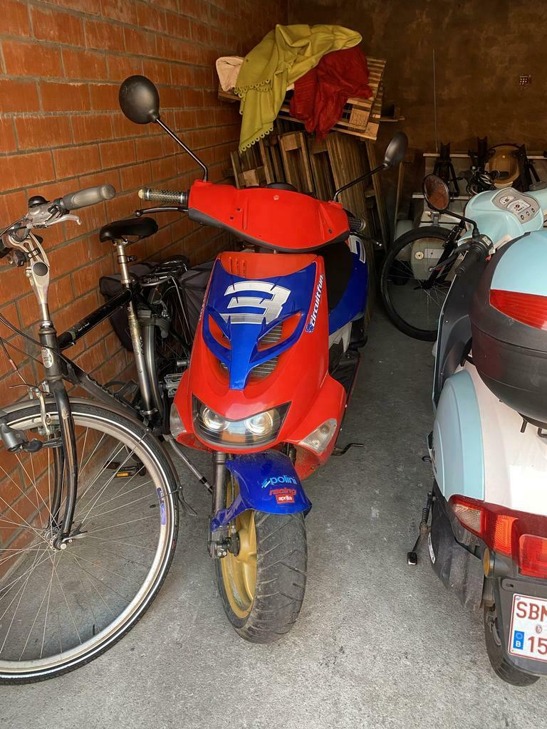 ② Aprilia sr ditech spiderman — Brommeronderdelen | Scooters — 2dehands