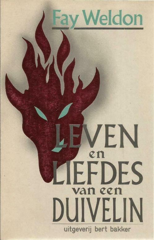 LEVEN EN LIEFDES VAN EEN DUIVELIN - FAY WELDON, Boeken, Romans, Gelezen, Nederland, Ophalen of Verzenden