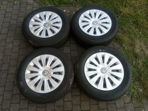 Winterbanden Barum VW Golf VII 15inch 5 X 112 8mm&6mm, Auto-onderdelen, Banden en Velgen, Band(en), Winterbanden, 15 inch, 195 mm