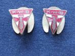 Knoopsgatspelden/pin voor op de revers "K.W.B.", Ophalen of Verzenden, Gebruikt, Overige onderwerpen, Speldje of Pin