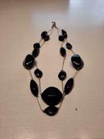 Ketting met zwarte parels, Handtassen en Accessoires, Armbanden, Gebruikt, Zwart, Kunststof of Plastic, Ophalen of Verzenden