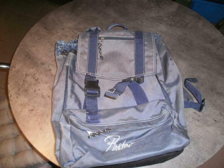 plusieurs sacs à dos, Bijoux, Sacs & Beauté, Sacs | Sacs à dos, Utilisé, Autres marques, 25 à 40 cm, 30 à 45 cm, Enlèvement ou Envoi