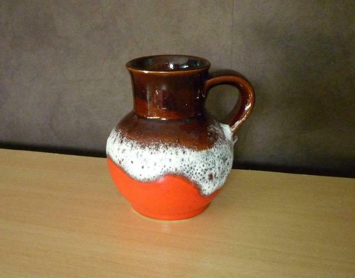 Rood bruin witte aardewerk kan kruik 15 x 13 cm, Antiek en Kunst, Antiek | Keramiek en Aardewerk, Ophalen of Verzenden