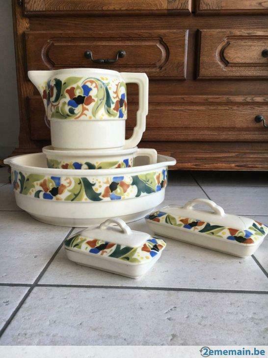 Vasque, cruche et porte-savon, Antiquités & Art, Antiquités | Accessoires de maison, Enlèvement