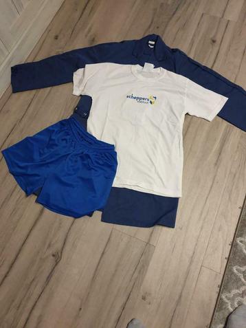 Schooluniform scheppersinstituut wetteren, Enlèvement, Comme neuf