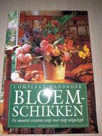 Compleet handboek Bloemschikken - Susie Edwards, Ophalen of Verzenden, Zo goed als nieuw, Overige onderwerpen
