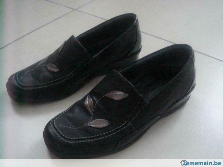 Chaussures femmes - Hush Puppies - Pointure 36, Enlèvement ou Envoi, Porté, Autres types