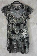 Zwart-witte blouse (overgooier) - Maat M/L, Kleding | Dames, Ophalen, Nieuw, Maat 38/40 (M), Overige kleuren