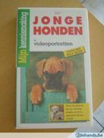 VHS  - Mijn kennismaking met jonge honden, Cd's en Dvd's, Dvd's | Documentaire en Educatief, Ophalen of Verzenden
