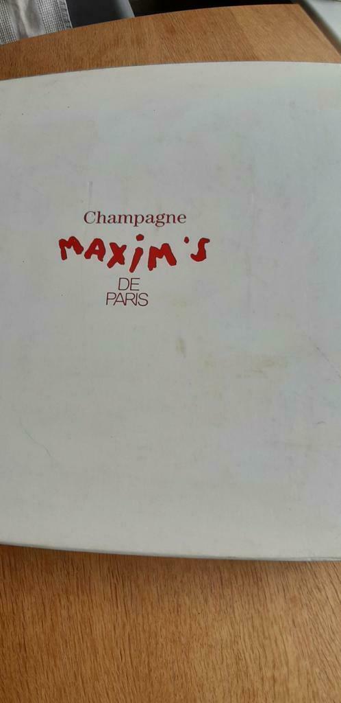 Coffret champagne Maxims de paris, Collections, Marques & Objets publicitaires, Comme neuf, Enlèvement ou Envoi