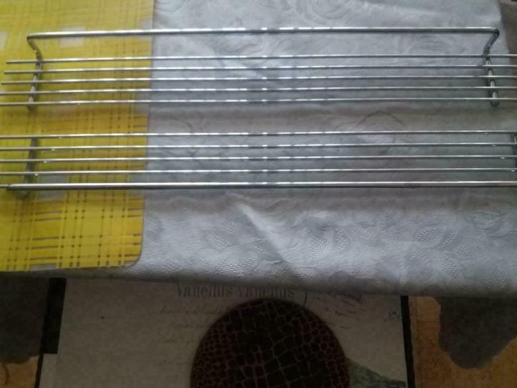 OPBERGREKKEN VOOR BADKAMER (nieuw), Doe-het-zelf en Bouw, Sanitair, Nieuw, Inox, Ophalen of Verzenden