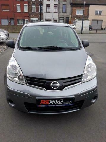 Nissan Note etat impeccable 156000km  5500€  0468/38 46 66