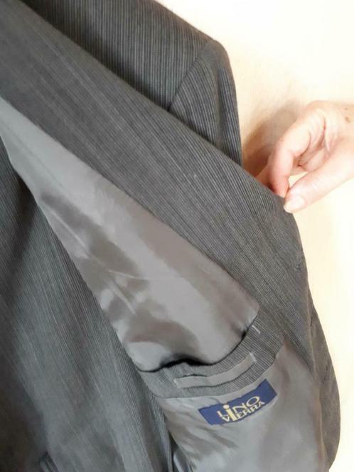 Compleet grijs pak (jas en broek), Kleding | Heren, Kostuums en vesten, Gedragen, Maat 52/54 (L), Grijs, Ophalen