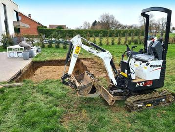 Verhuur - Grondwerken zwembad - Schep 1,3T Bobcat Excavatr