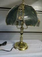Lampe cuivre et verre, sur pied , trois ampoules ., Antiquités & Art, Antiquités | Bronze & Cuivre, Enlèvement ou Envoi, Cuivre