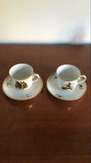 2 porseleinen tasjes, Enlèvement ou Envoi, Comme neuf, Porcelaine, Tasse et/ou soucoupe