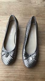 Zilver/grijs schoenen maat 39,met hak van 3 cm, Comme neuf, Enlèvement ou Envoi, Gris