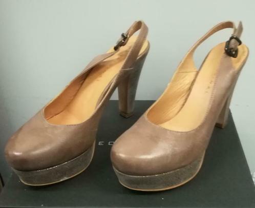 205A* BEORIGINAL- superbes escarpins bruns cuir (p 39), Vêtements | Femmes, Chaussures, Neuf, Escarpins, Envoi