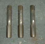 Tappen schroefdraad 14 mm, Doe-het-zelf en Bouw, Gereedschap | Handgereedschap, Ophalen of Verzenden, Zo goed als nieuw
