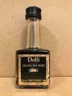 Liqueur à la Fraise des Bois - Dolfi - Mignonnette d'alcool, Collections, Autres types, France, Utilisé, Enlèvement ou Envoi