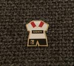 PIN - R.W.D. MOLENBEEK - FOOTBALL SHIRT - VOETBAL, Verzamelen, Verzenden, Gebruikt, Sport, Speldje of Pin