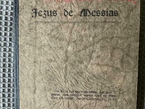 Jezus de Messias of de vier Evangeliën (17/10/1935), Antiek en Kunst, Antiek | Religieuze voorwerpen, Ophalen of Verzenden