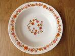 vintage arcopal 4 assiettes profondes motifs fleuris scania, Ophalen of Verzenden, Nieuw, Bord(en)
