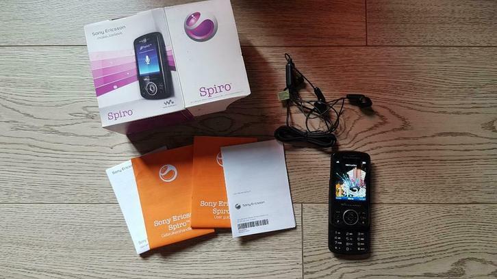 Sony Ericsson Walkman Spiro, Télécoms, Téléphonie mobile | Sony, Utilisé, Sans abonnement, Modèle coulissant, Clavier physique