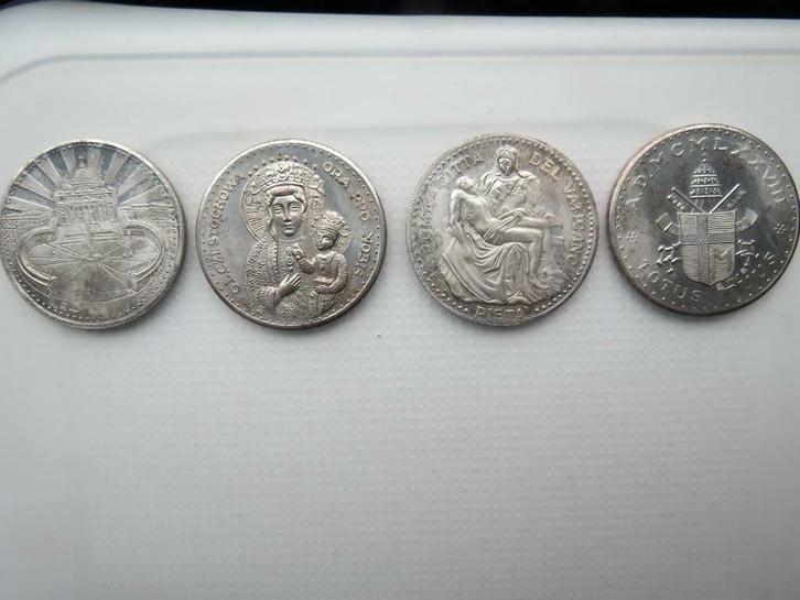 4 muntstukken van Vaticaan: Paus Johannes Paulus II /penning, Verzamelen, Overige Verzamelen, Ophalen of Verzenden